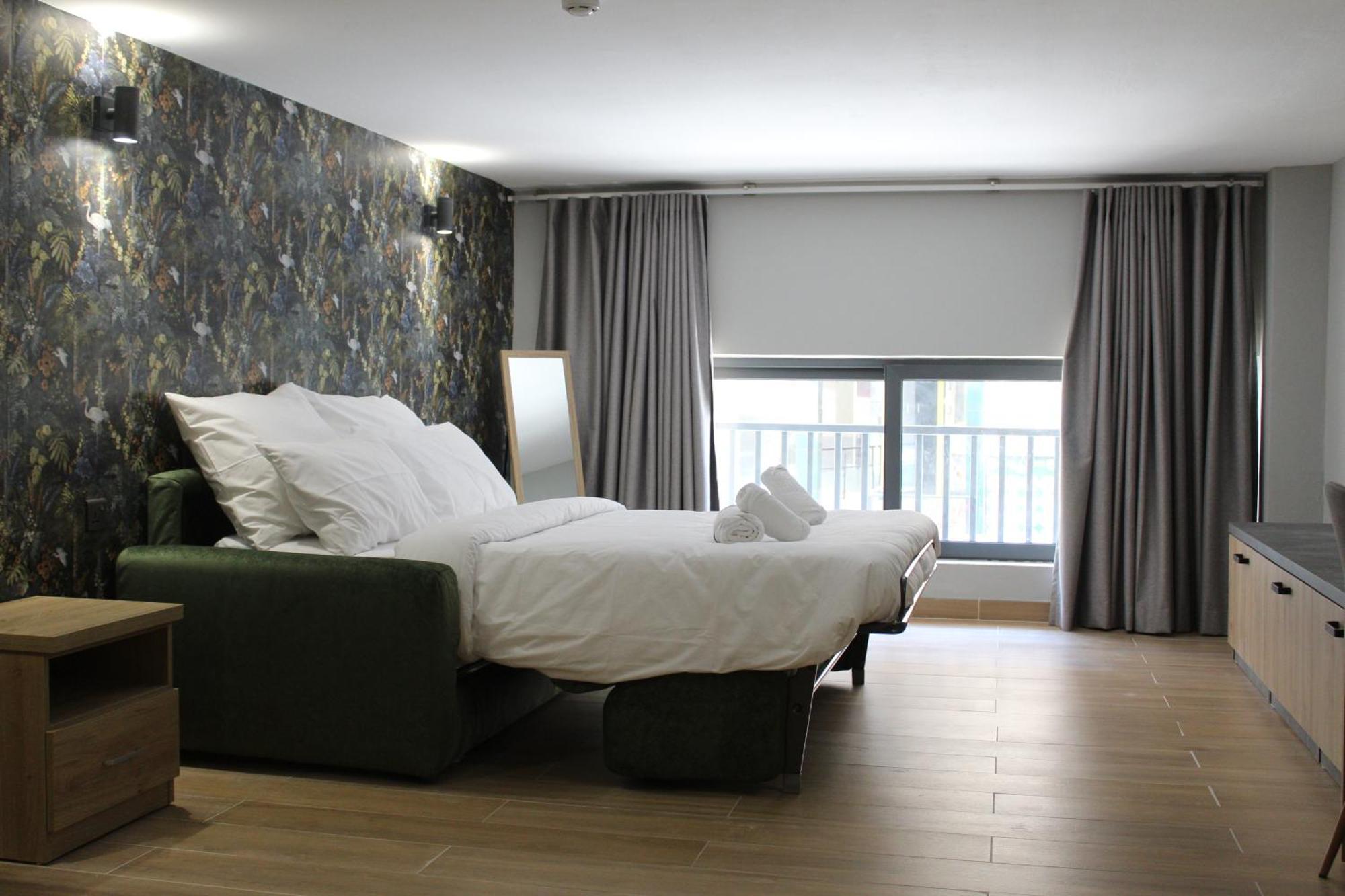 University Boutique Rooms Msida Exteriör bild