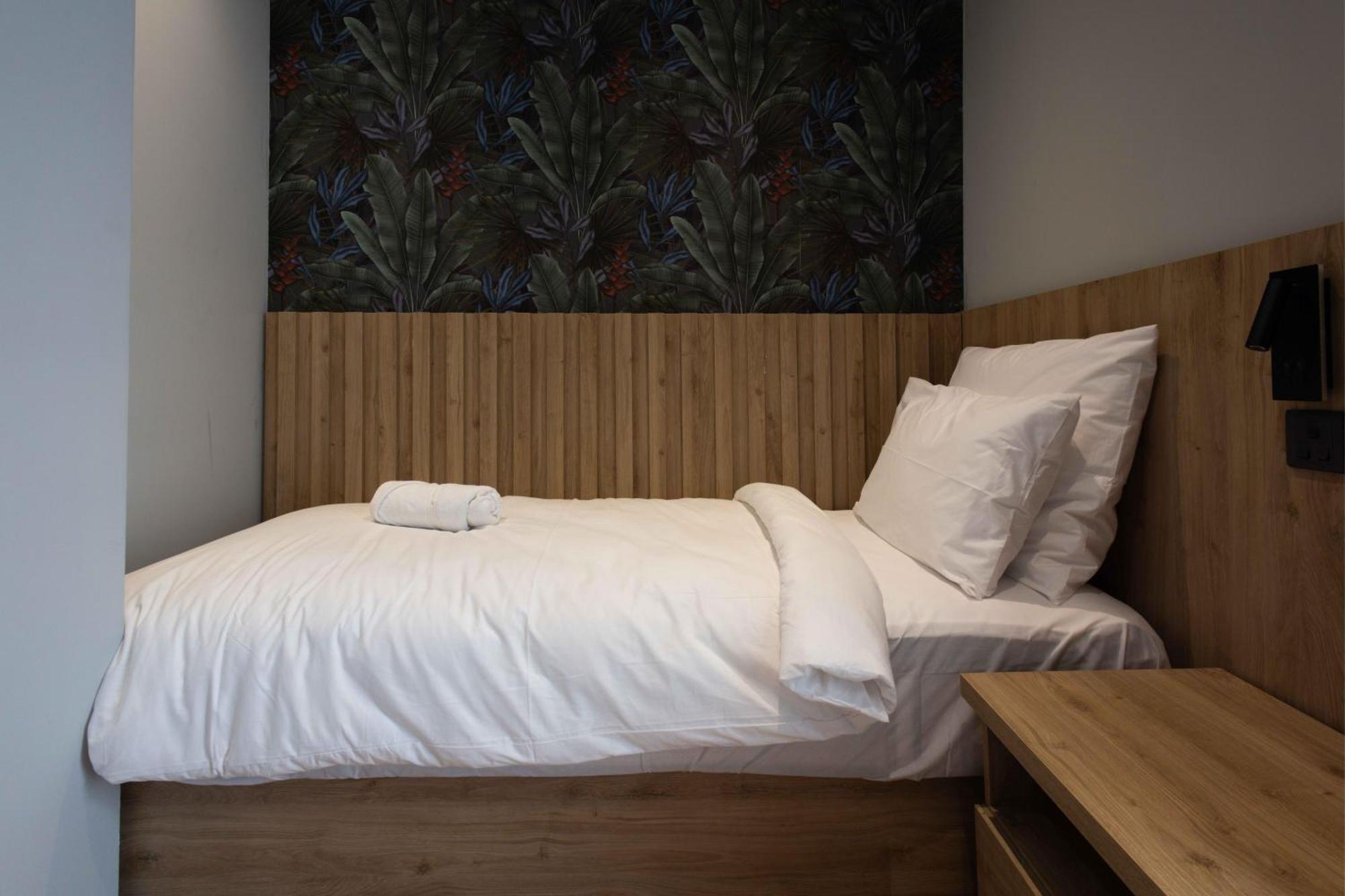 University Boutique Rooms Msida Exteriör bild