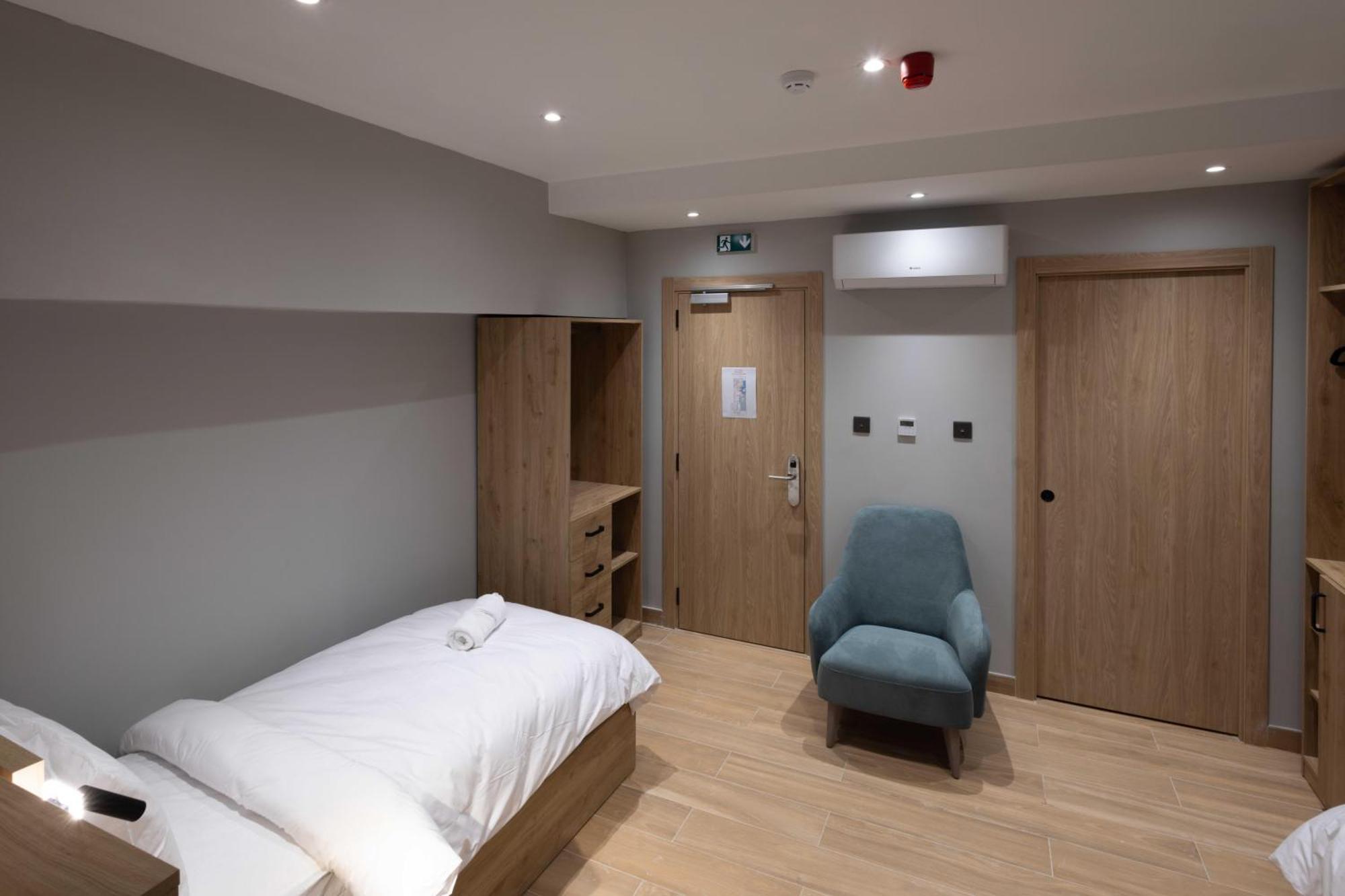University Boutique Rooms Msida Exteriör bild